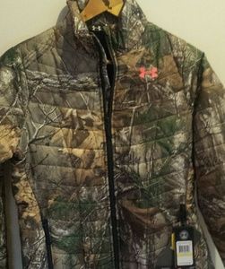 REALTREE Under Armour puffer jacket NWT Large  MED